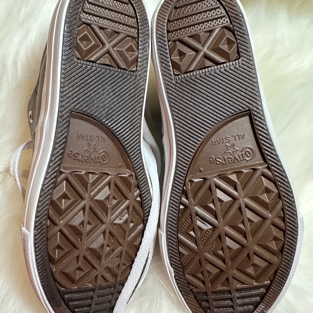 Converse Chuck Taylors